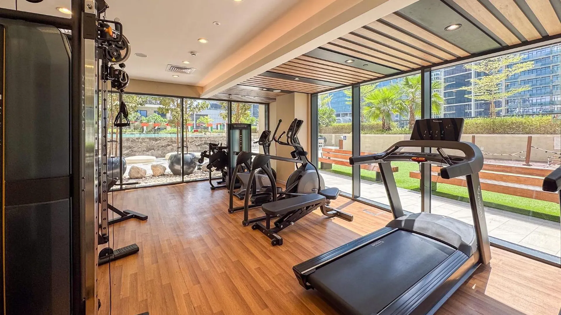 Sleek 1-Bedroom Getaway In Zada Tower Dubai 0*,  United Arab Emirates